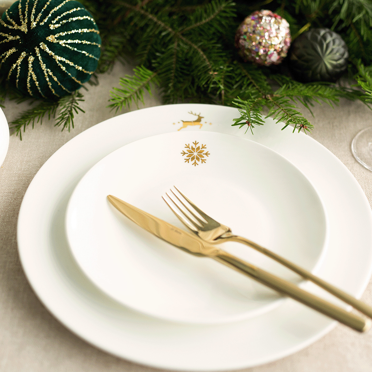 Talerz deserowy 20, 5 cm - Premium Platinum Line Merry Christmas