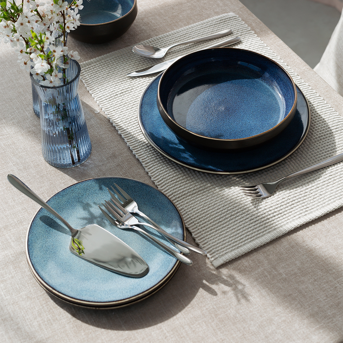 Zestaw talerzy ceramicznych 18 el. – Gaya Elements Night Terra
