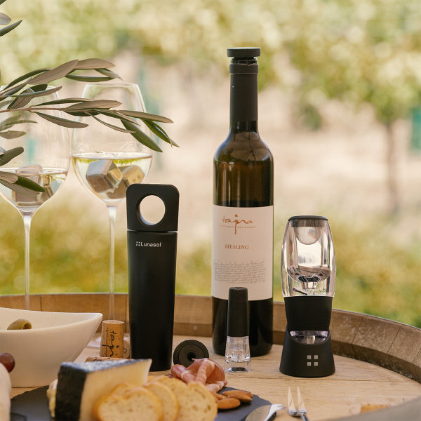 Aerator do wina z podstawką | Lusol