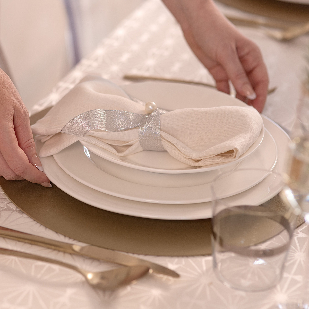 Zestaw porcelanowy 19 el. – Premium Platinum Line