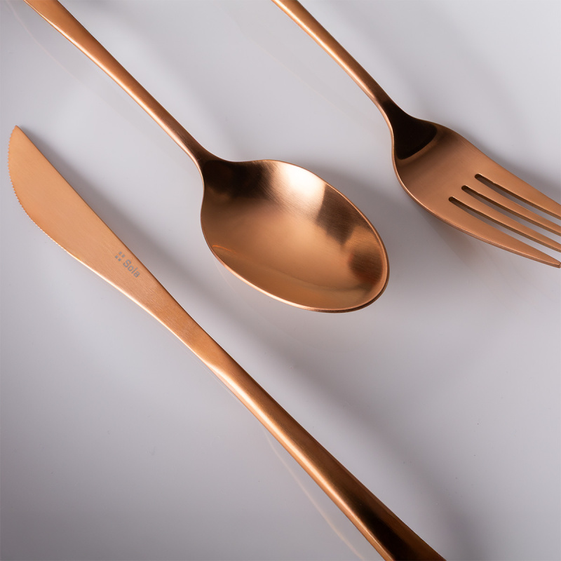 Zestaw sztućców 16 el. Vivo rose gold | Sola