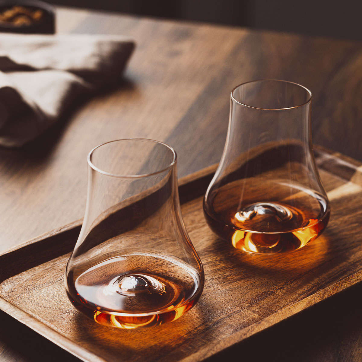 Szklanka do whisky Wave 240 ml, zestaw 4 szt. - Univers Glas Lunasol