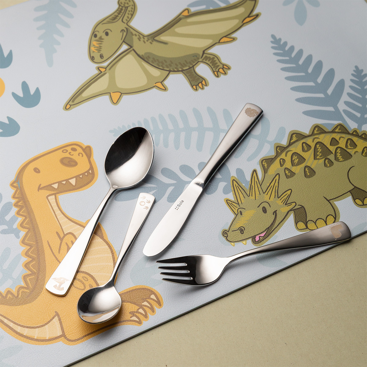 Zestaw sztućców dziecięcych Dino 4 szt. — KIDS WORLD poliert