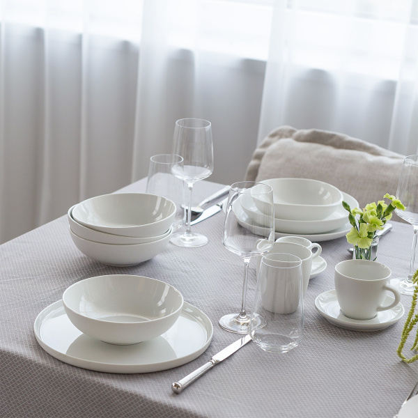 Zestaw talerzy 12 szt. — Fine Dining White