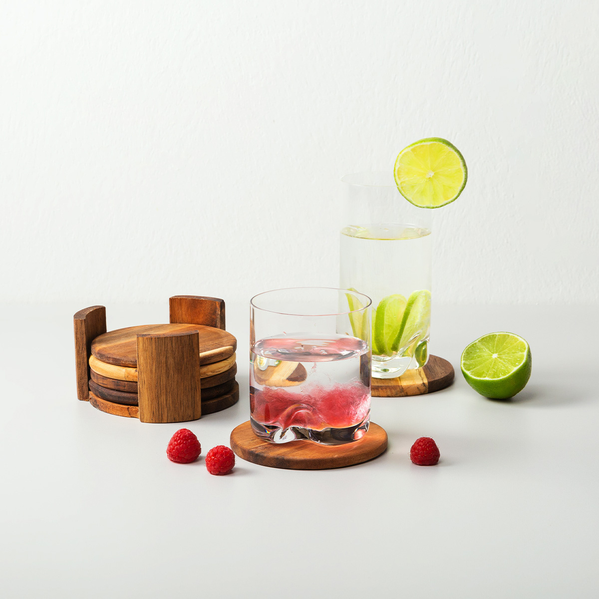Zestaw 7 podkładek w stojaku ? 11,8 cm - FLOW Wooden